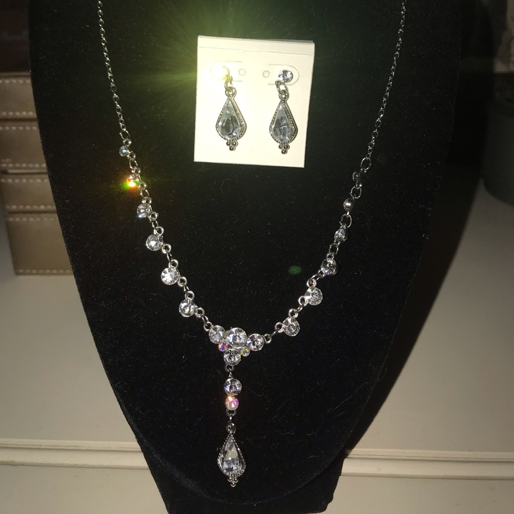 Vintage Swarovski necklace and earrings